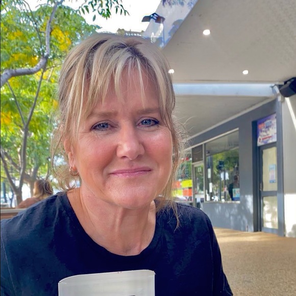 Meet your Posher, Rhonda - Picture 1 of 1